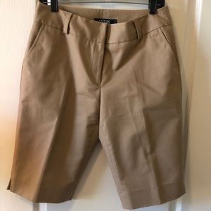 Apartment nine tan Bermuda short